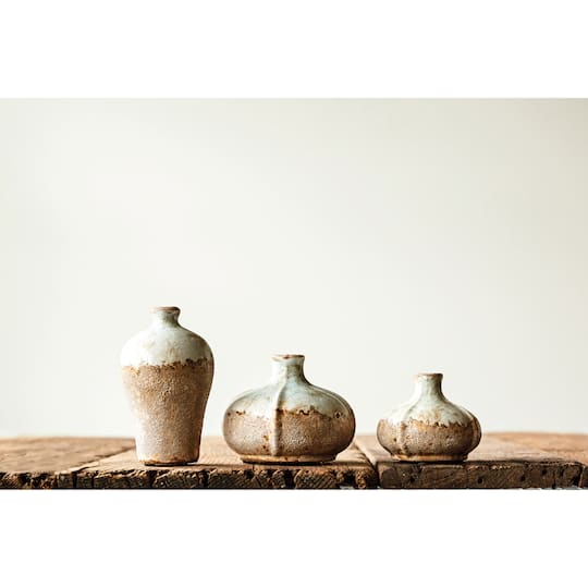 Hello Honey® Distressed Finish Brown & White Terracotta Vase Set